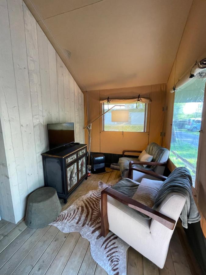Glamour Glamping At Little Beach Jabbeke  Zewnętrze zdjęcie